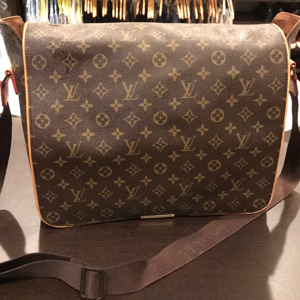LV Messenger Bag